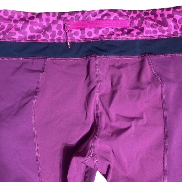 Lululemon run: inspire crop II dashing purple/ace spot jeweled magenta 8 - Picture 14 of 15